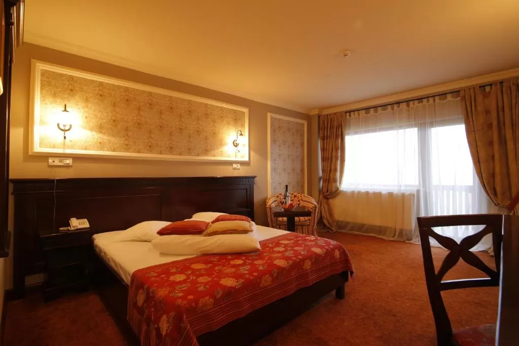 Sejur Odihna 2024 Pestera Hotel Nobillis Carpathian Residence