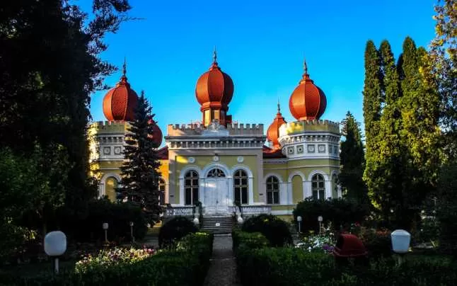 Cazare 2021 Bistrita – Hotel Metropolis*****