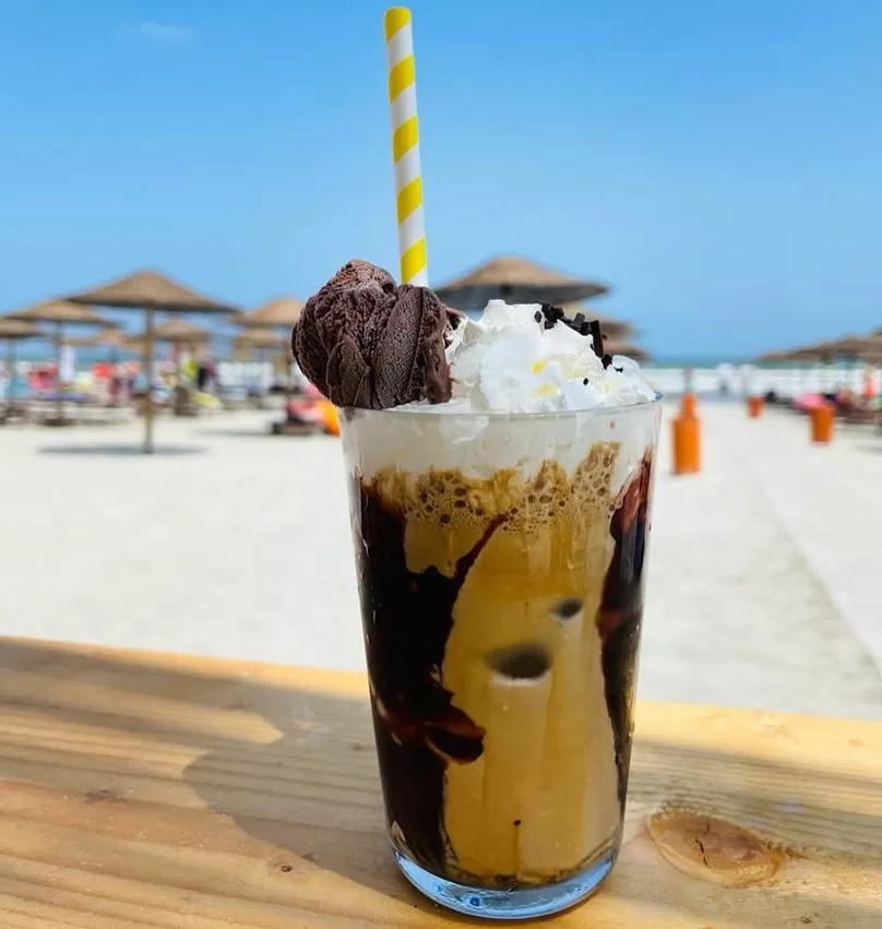 Litoralul 2024 Mamaia Hotel Lemon Cliff Luxury Beach
