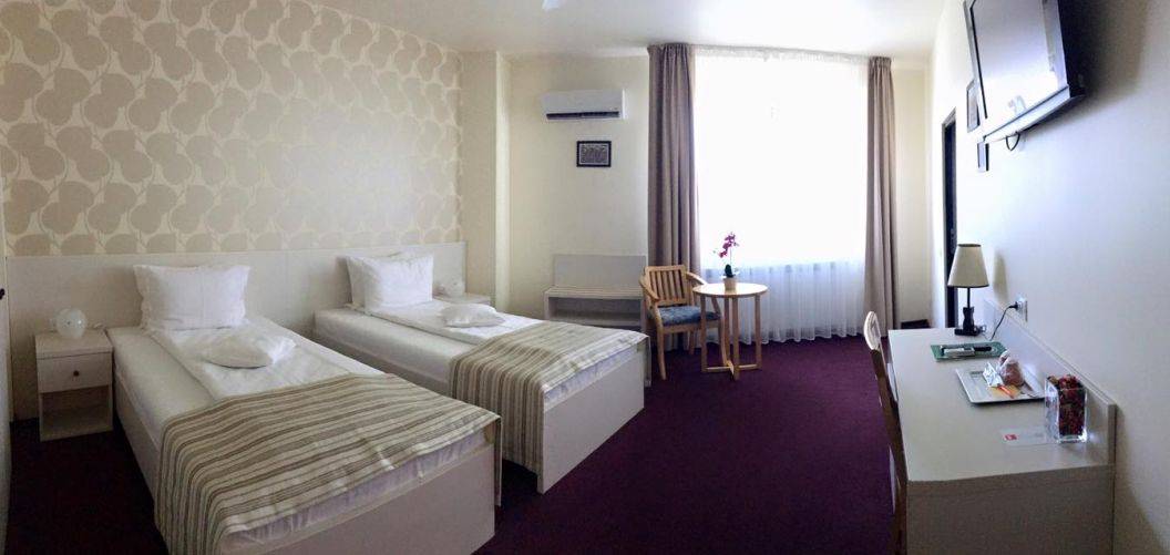 Cazare Focsani Pensiunea Rix Rooms****