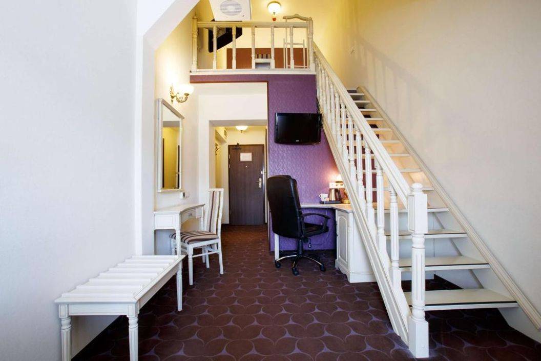 Sarbatori de Pasti 2025 Sighisoara Double Three by Hilton Hotel Cavaler****