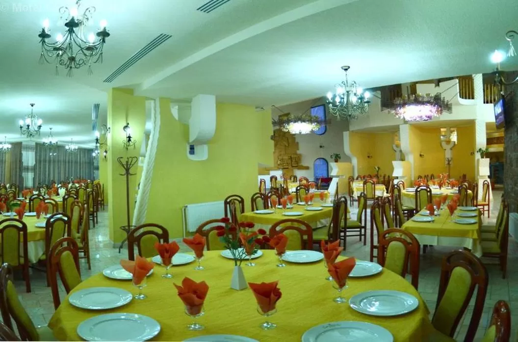 Cazare 2023 Targu Neamt Casa Arcasului***