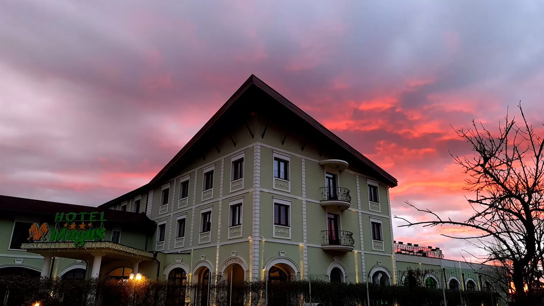 Cazare 2022 Baia Mare Hotel Magus**** 