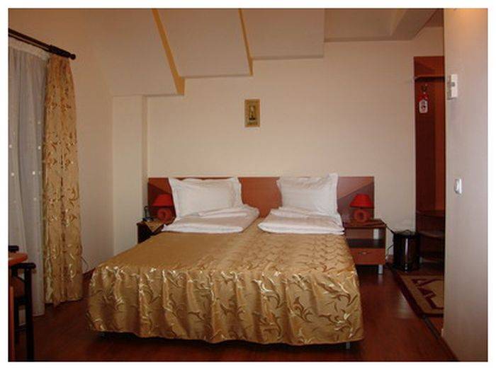 Cazare 2021 Oradea Hotel Transit***