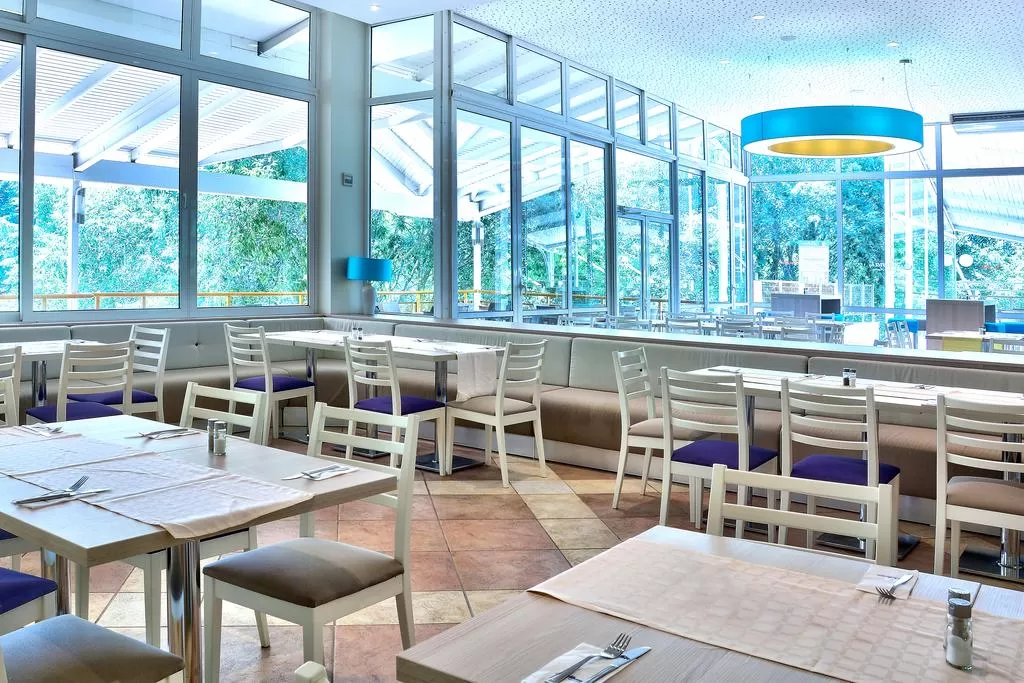 Sarbatori de Pasti 2020 Albena Hotel Primasol Ralitsa Superior Aquaclub