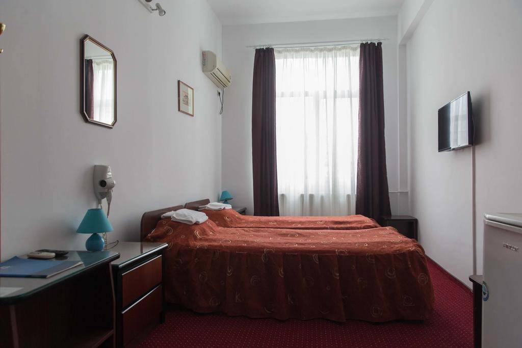 Cazare 2022 Bucuresti Hostel Formenerg***