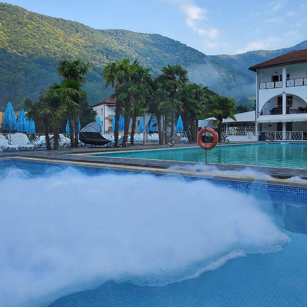 Decada Balneara 2025 Baile Herculane Complex Turistic Sara’s Sons