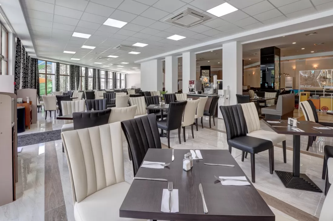 Litoral 2020 Nisipurile de Aur Hotel Prestige Aquapark
