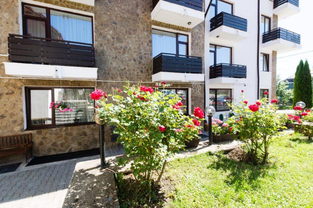 Sarbatori de Pasti 2023 Predeal Hotel Hera***