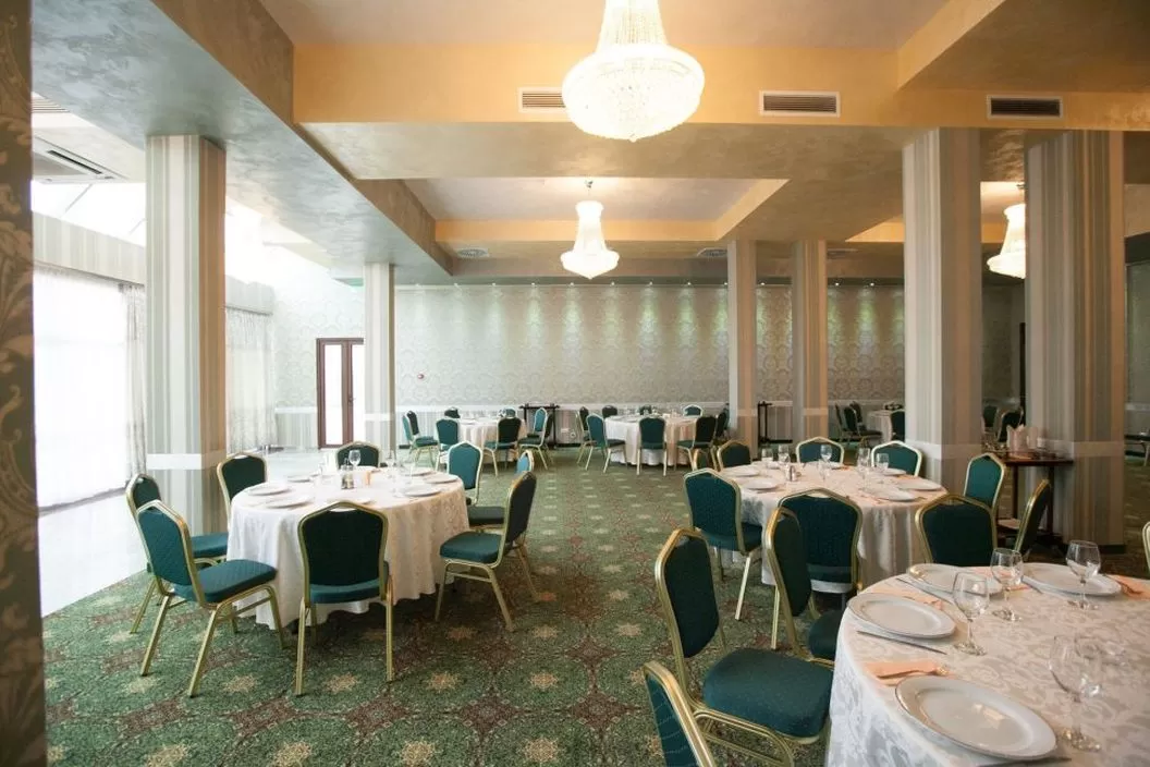 Revelion 2023 Maramures Baia Mare Hotel Romanita****