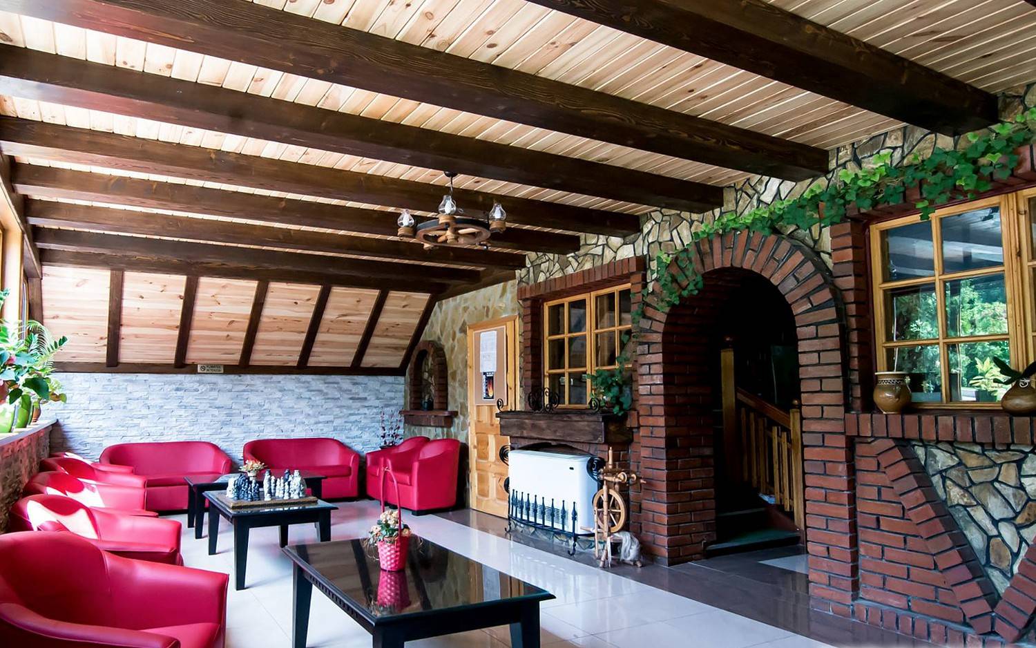 Sarbatori de Craciun 2023 Bucovina Voronet Complex Turistic Casa Elena****