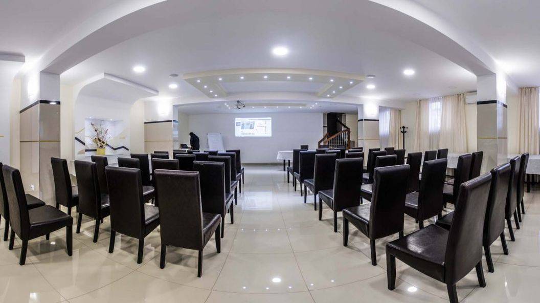 Cazare 2023 Maramures Baia Mare Hotel Seneca*** 