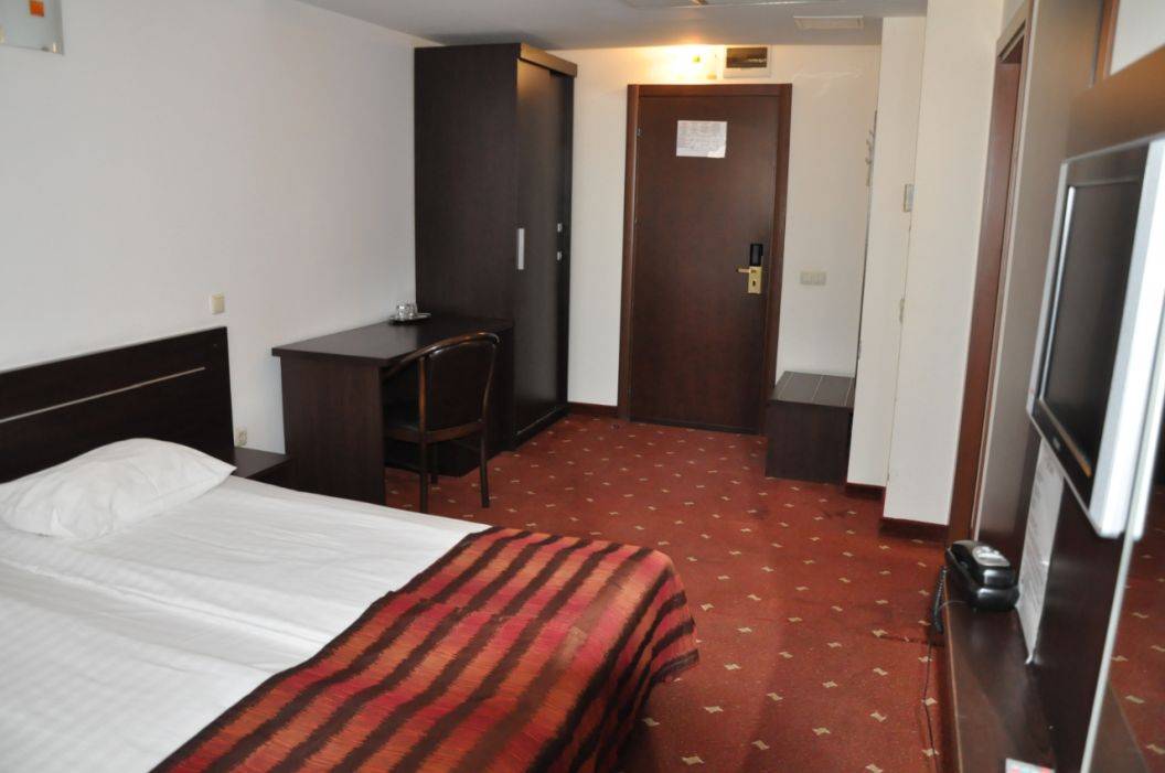 Cazare 2021 Sibiu Hotel Carpathian***