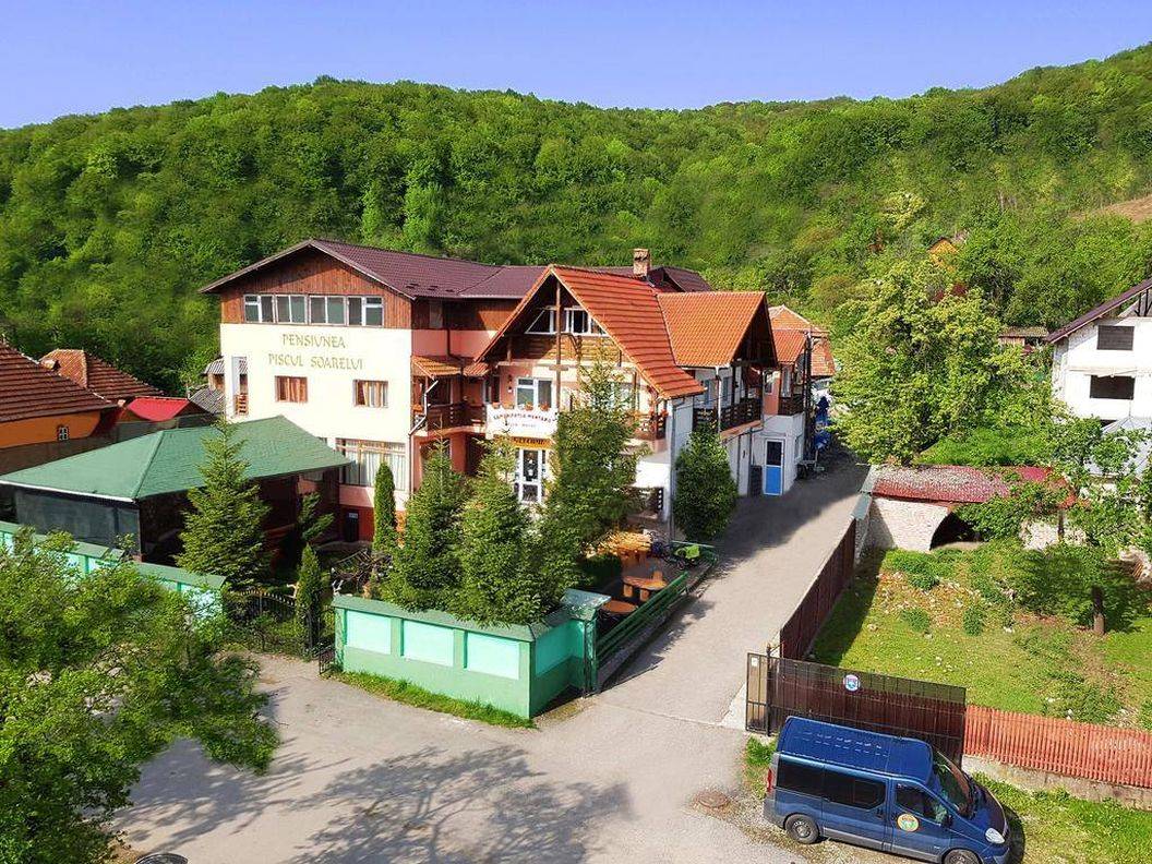 Sejur odihna 2021 Godeni Arges Pensiunea Piscul Soarelui*** 