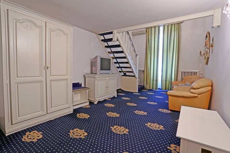 Sarbatori de Pasti si 1 Mai 2021 Sibiu Hotel Imparatul Romanilor***