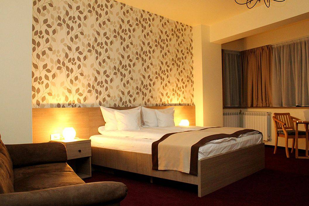 Cazare Focsani Pensiunea Rix Rooms****
