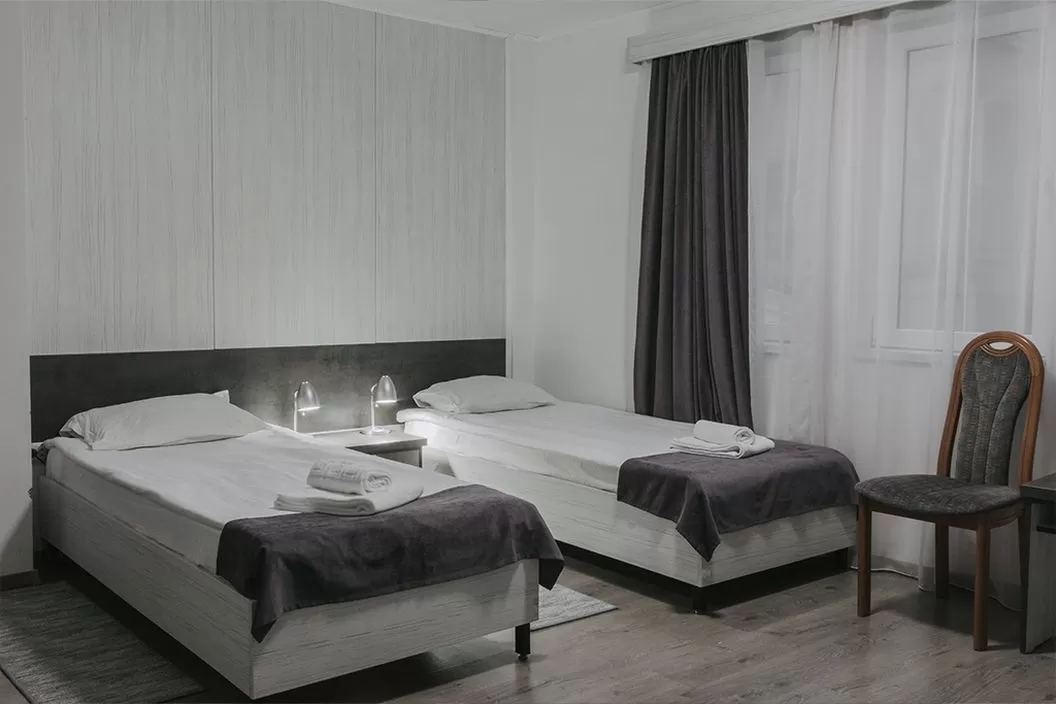 Sarbatori de Pasti 2025 Sibiu Hotel Apollo Central** 