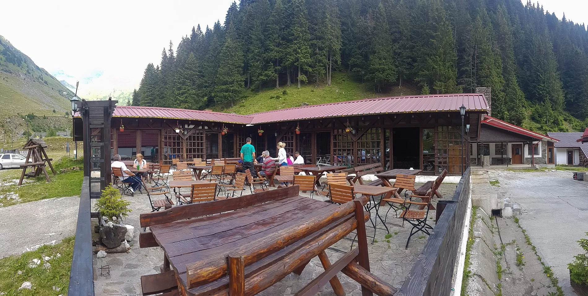 Sarbatori de Pasti 2025 Transfagarasan Hotel Paraul Capra***