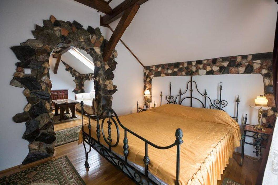 Cazare 2022 Turda Hotel Castelul Printul Vanator****