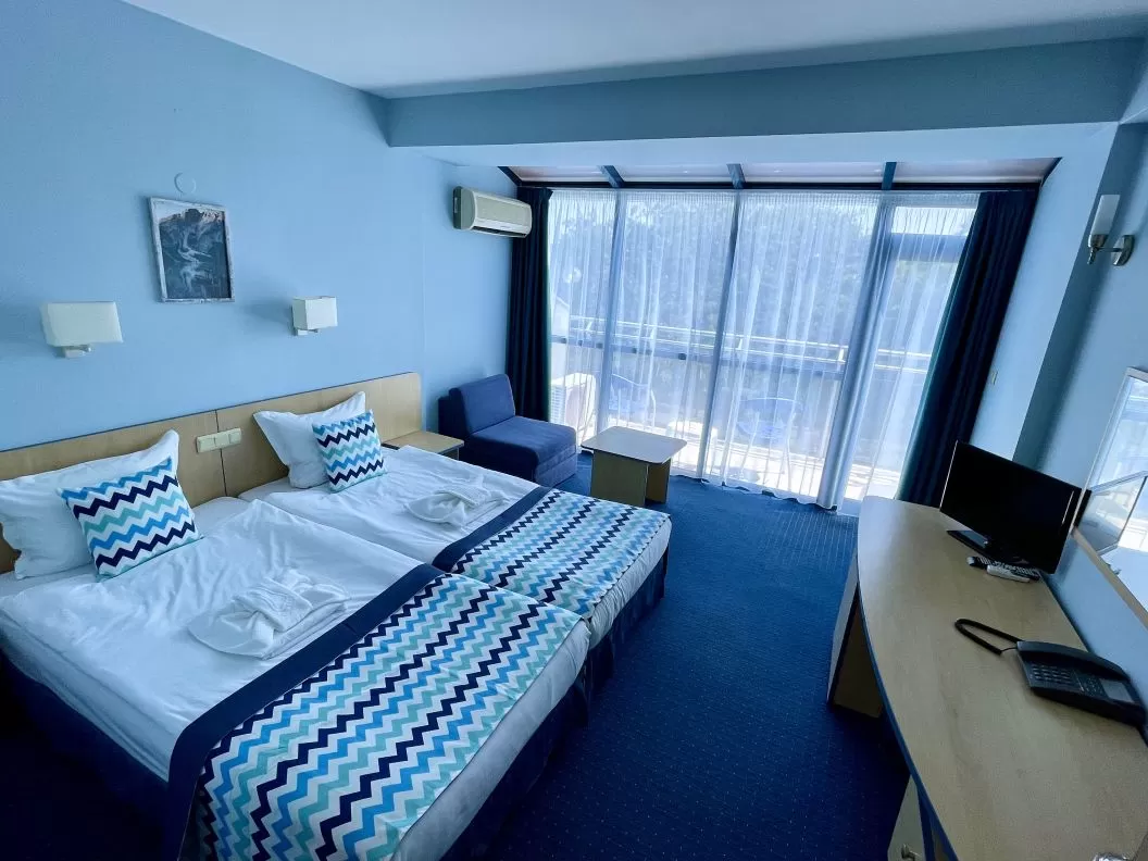 Litoral 2024 Nisipurile de Aur Hotel Holiday Park**** 