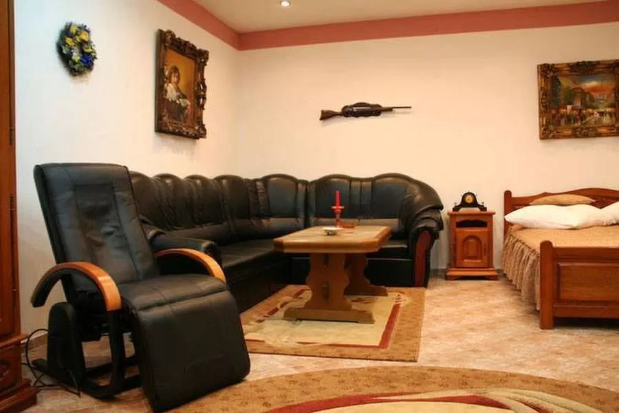 Cazare 2021 Resita Club Castel***