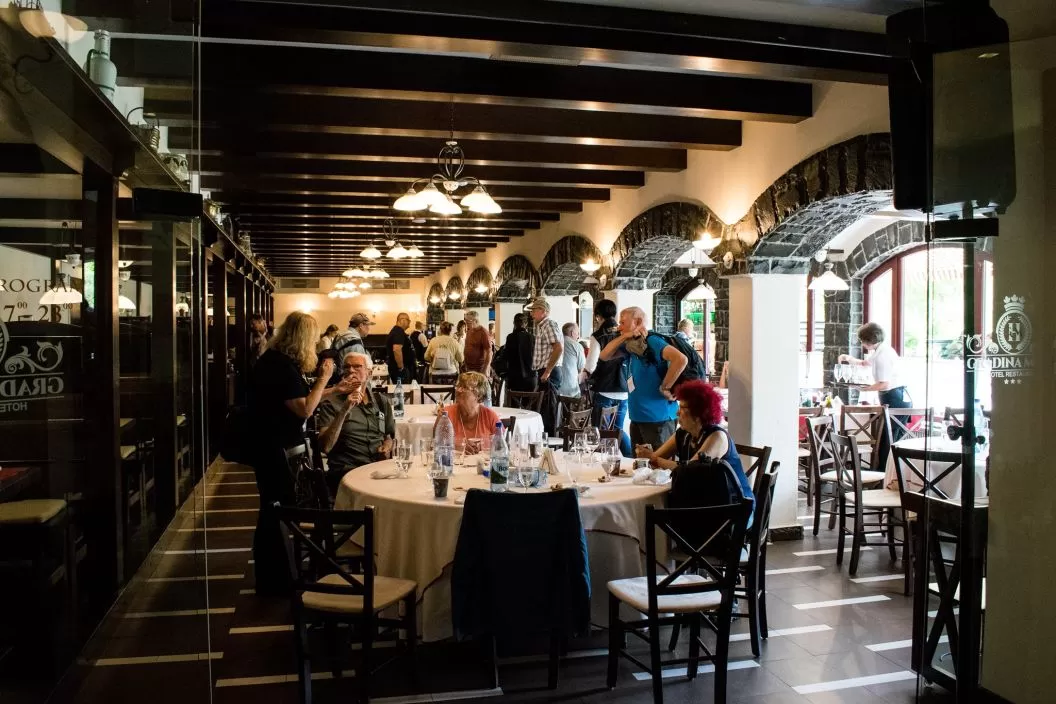 Sejur odihna 2023 Maramures Sighetu Marmatiei Hotel Gradina Morii***