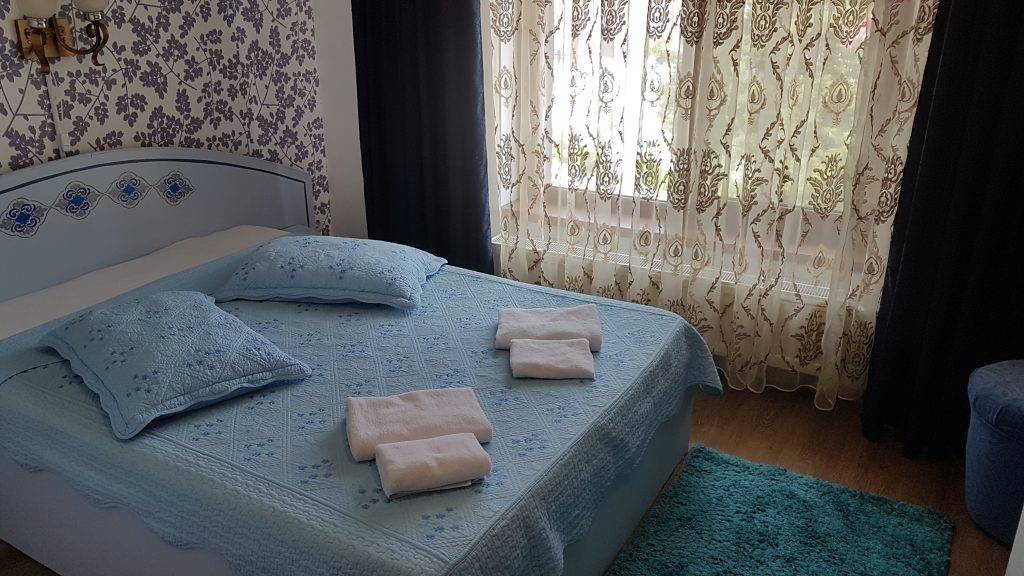 Martisor si Ziua Femeii 2022 Baile Olanesti Hotel Suprem***