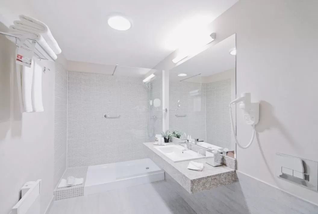 Cazare 2021 Craiova Hotel Ramada Plaza****