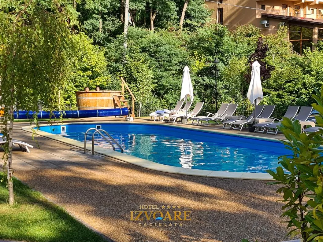 Revelion 2023 pe Valea Oltului Caciulata Hotel Izvoare****