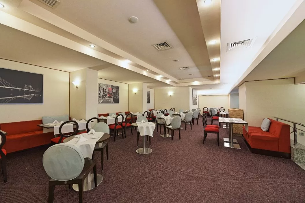 Cazare 2020 Bucuresti Hotel Ramada Plaza****