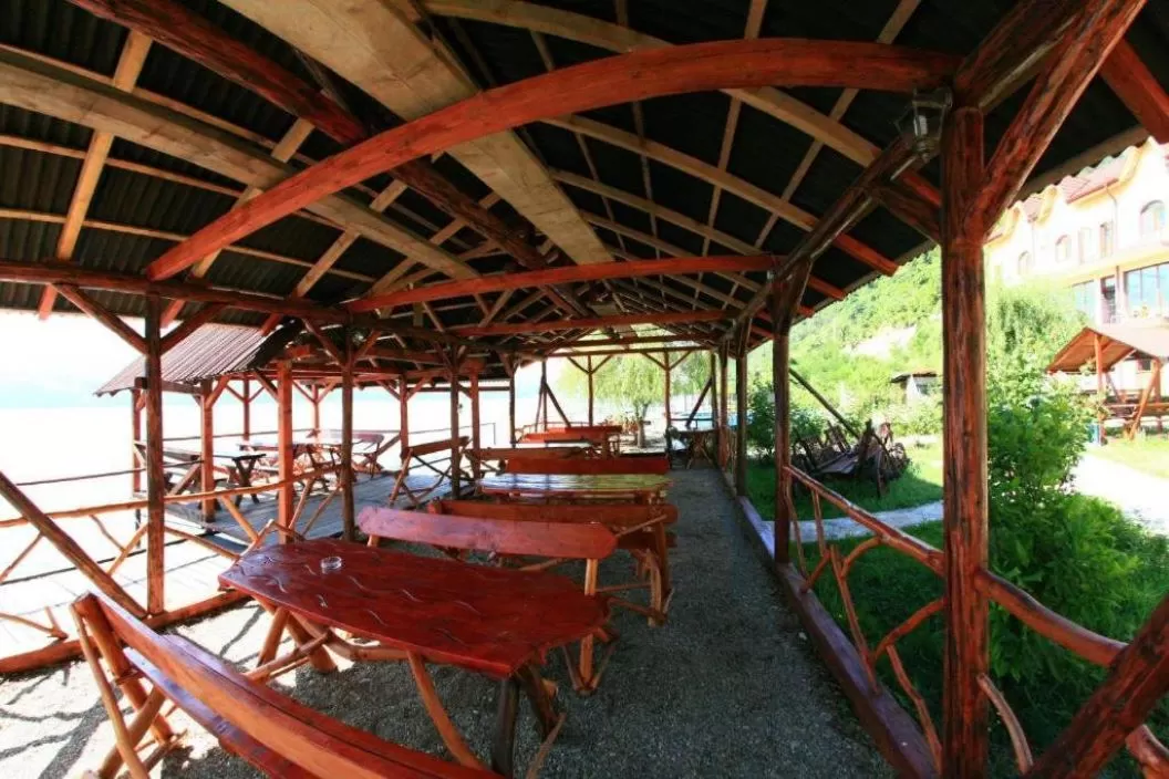 Cazare 2026 Clisura Dunarii Dubova Cabana Delfinul