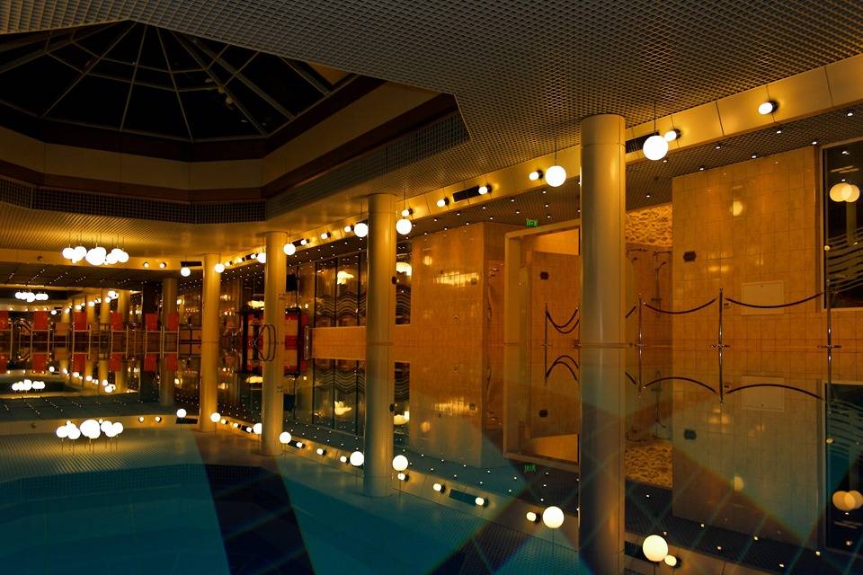  Cazare 2022 Brasov Complex Aro Palace*****
