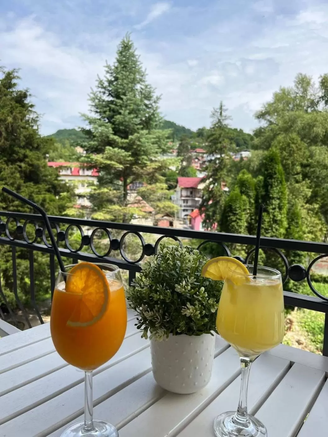 Revelion 2026 Munte Baile Olanesti Hotel Cascada