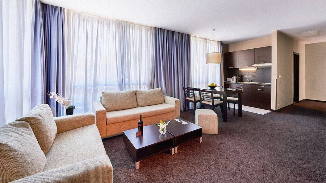 Vacanta schi 2021-2022 in Bansko Aparthotel Lucky Bansko SPA & Relax***** 