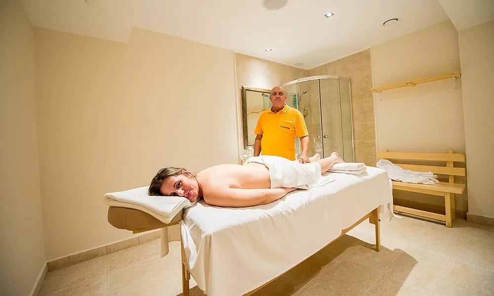 Vacanta Family 2024 Poiana Brasov - Hotel Escalade****