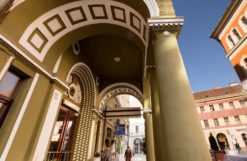 Cazare 2020 Brasov – Hotel Coroana**