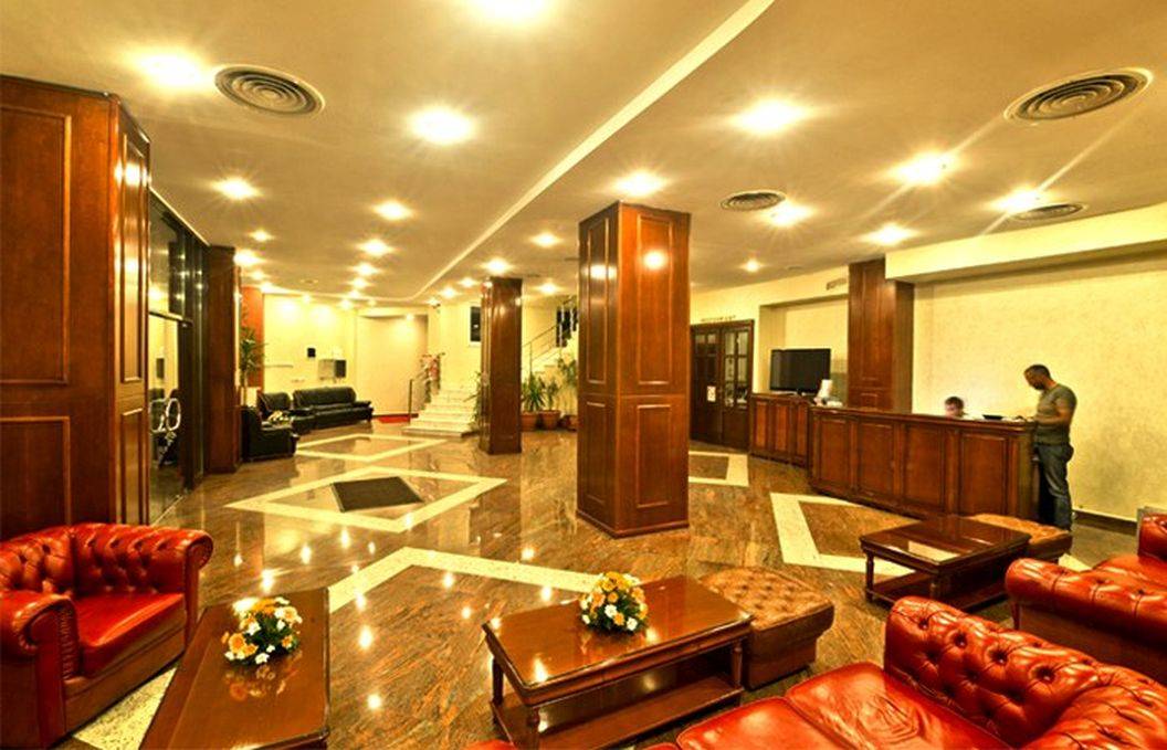 Cazare Craiova Hotel Bavaria**** 