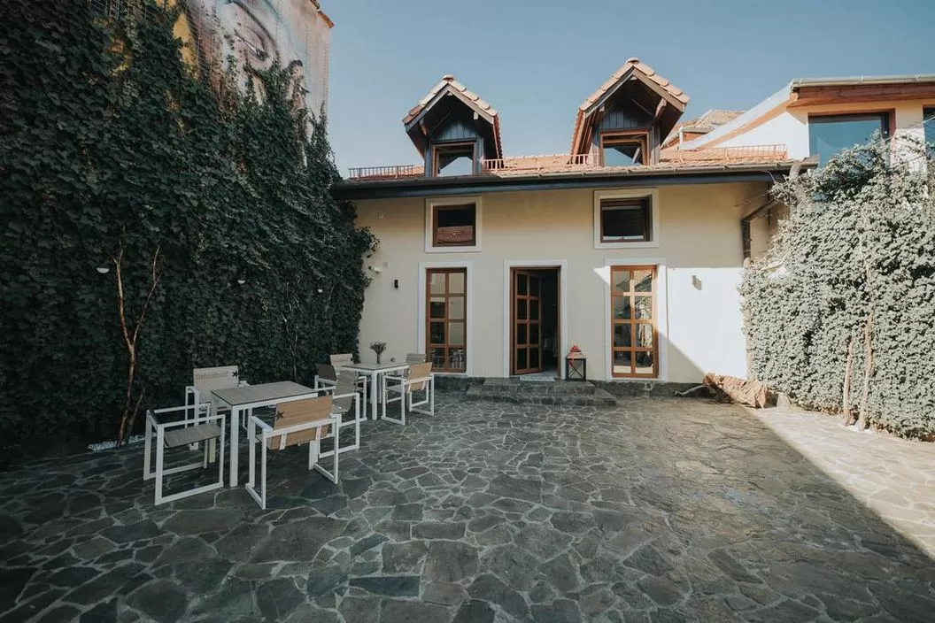 Cazare 2022 Sibiu Hotel Marabella Art***