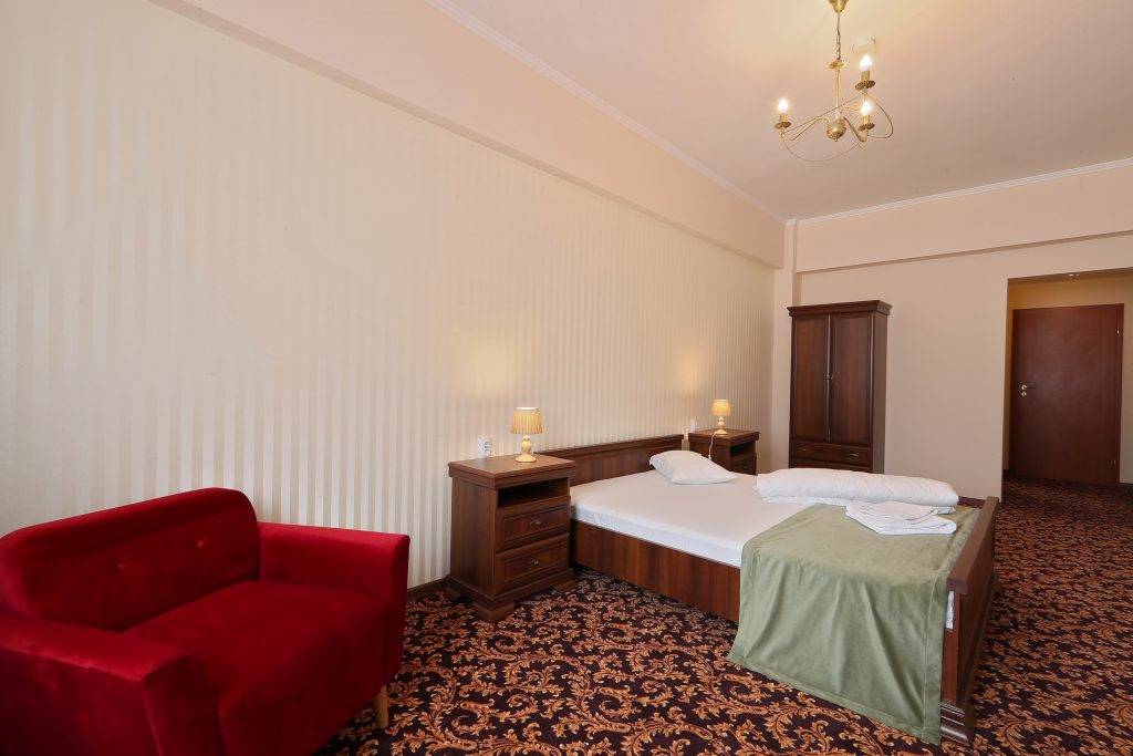 Cazare 2021 Oradea – Hotel Impero****