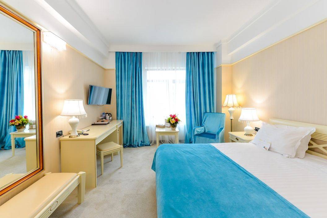 Cazare Bucuresti Phoenicia Grand Hotel****