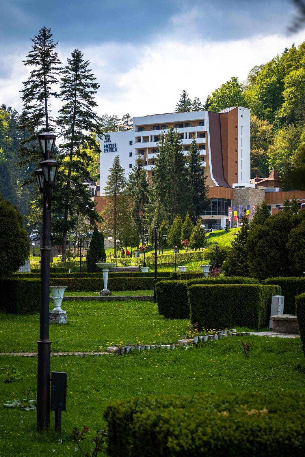 Pachet Tratament Afectiuni Coloana 2023 Slanic Moldova Hotel Perla