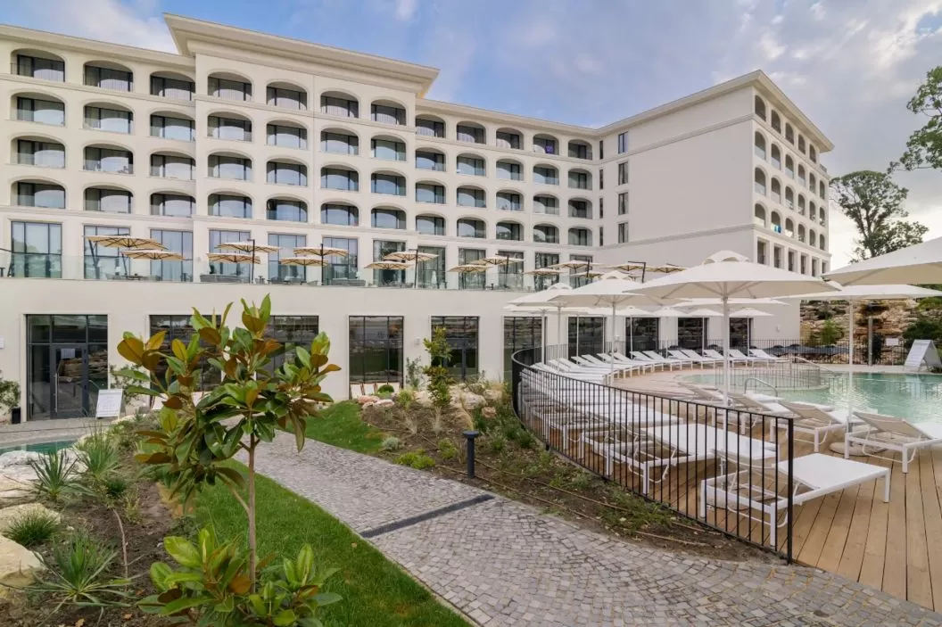 Sarbatori de Pasti 2025 in Constantin si Elena Hotel Ensana Aquahouse*****