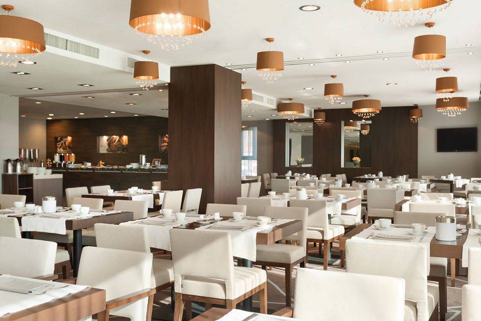 Cazare 2021 Pitesti – Hotel Ramada**** Pitesti