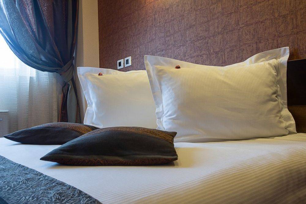 Cazare 2023 Bucuresti Hotel Inter Business****