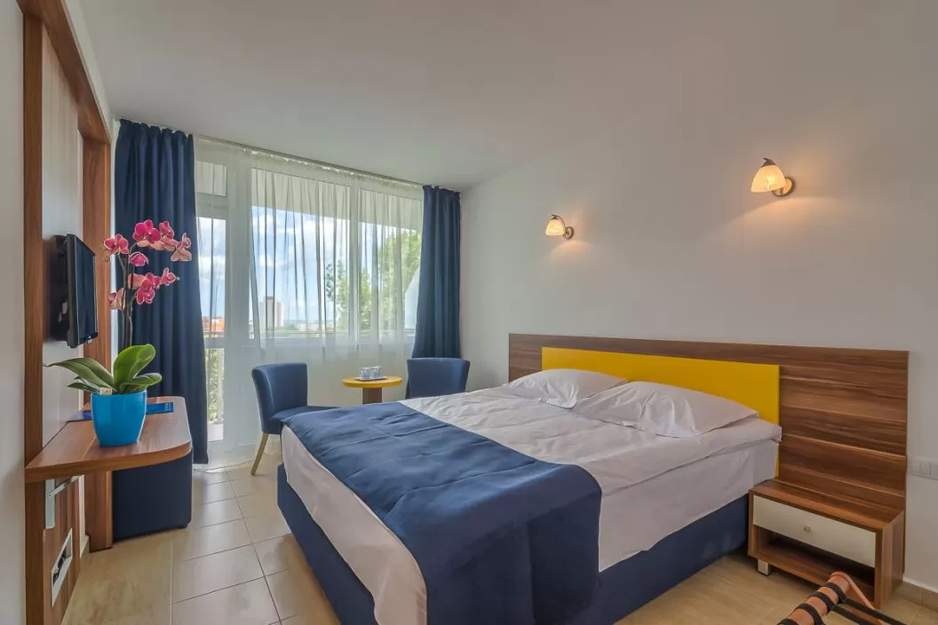 Litoral 2022 Saturn Hotel Narcis***