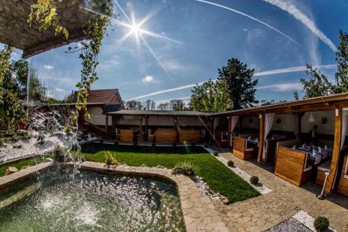 Cazare 2025 Oradea Hotel Stokker