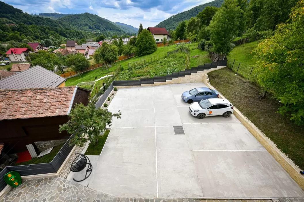 Vacanta pe Valea Doftanei Pensiunea Queen Doftana