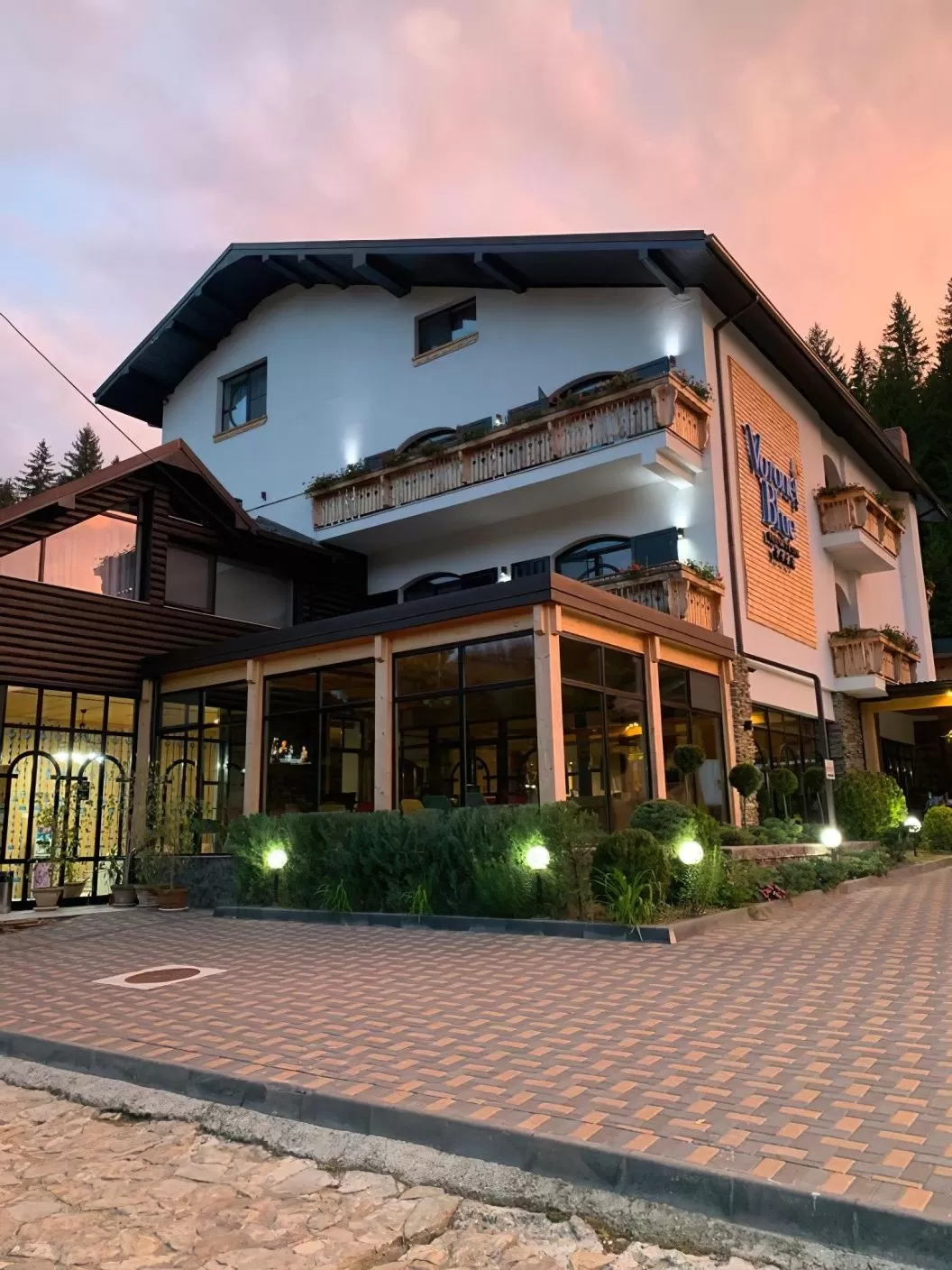 Craciunul in Bucovina 2024 Voronet Blue Resort