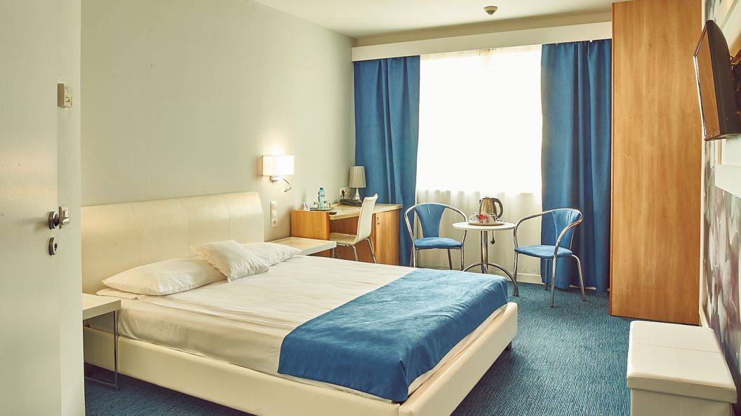 Cazare 2023 Bucuresti Hotel Continental Forum Bucuresti**** 