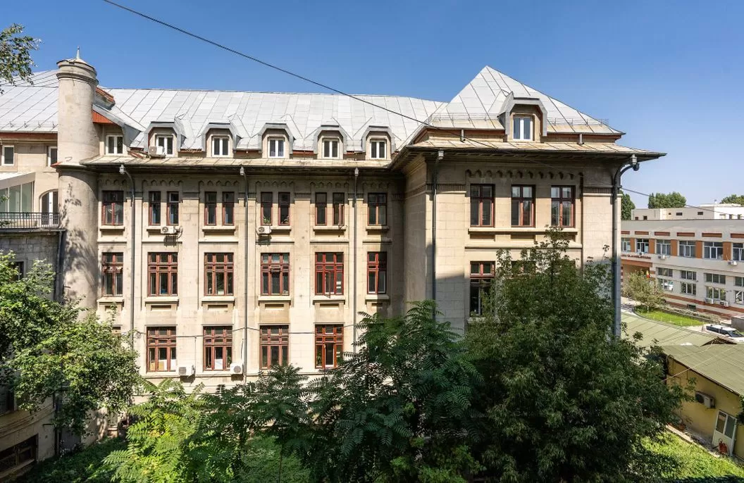 Cazare 2025 Bucuresti Hotel Parliament